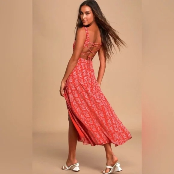 NWT Lulu's Lace Up Backless Split Hem Maxi Dress- M - Picture 1 of 3